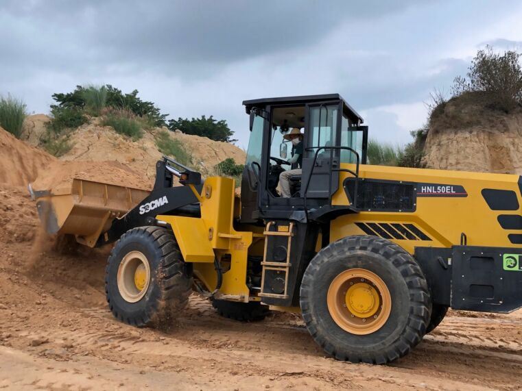 mini tractor with front end loader