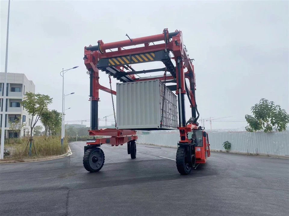 45 Ton Port Crane Container Handling Crane Straddle Carrier Crane