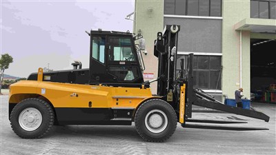 포크리프트 강관 안정장치 클램핑 시스템 핸들링 고정장치 고정 장치