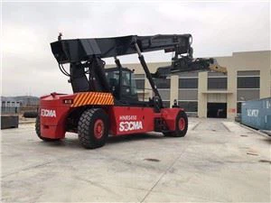 컨테이너 리치 스태커 45톤