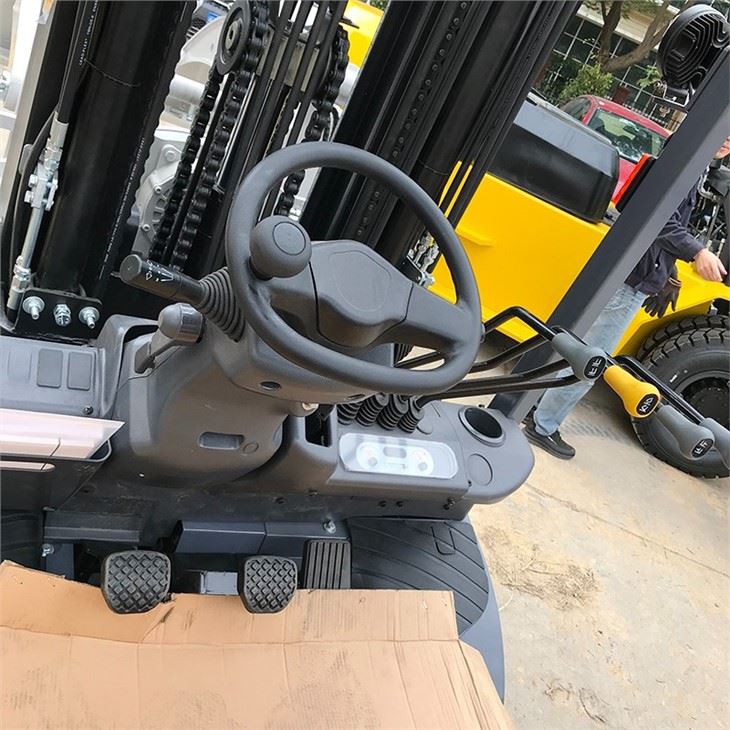 SOCMA 3t Forklift With Paper Roll Clamp